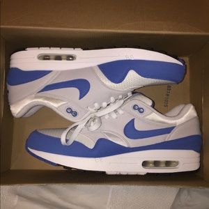 Nike air max 1 qs